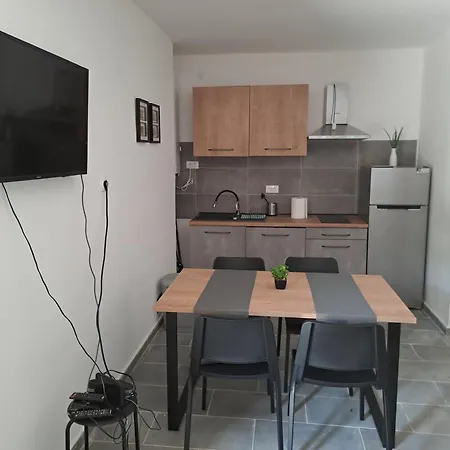 Vela Vrata Apartment Cres